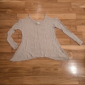 Ribbed Cold Shoulder Top